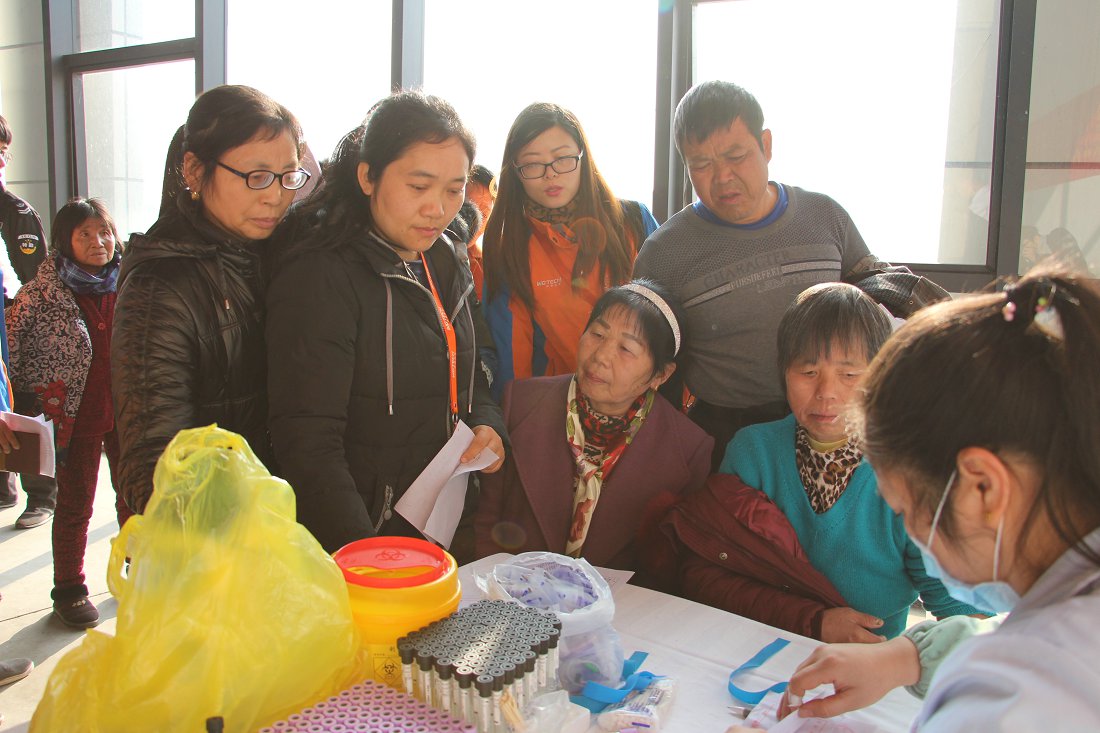 沃格光电开展2017感恩有您沃格光电员工父母体检活动 沃格光电开展2017感恩有您沃格光电员工父母体检活动